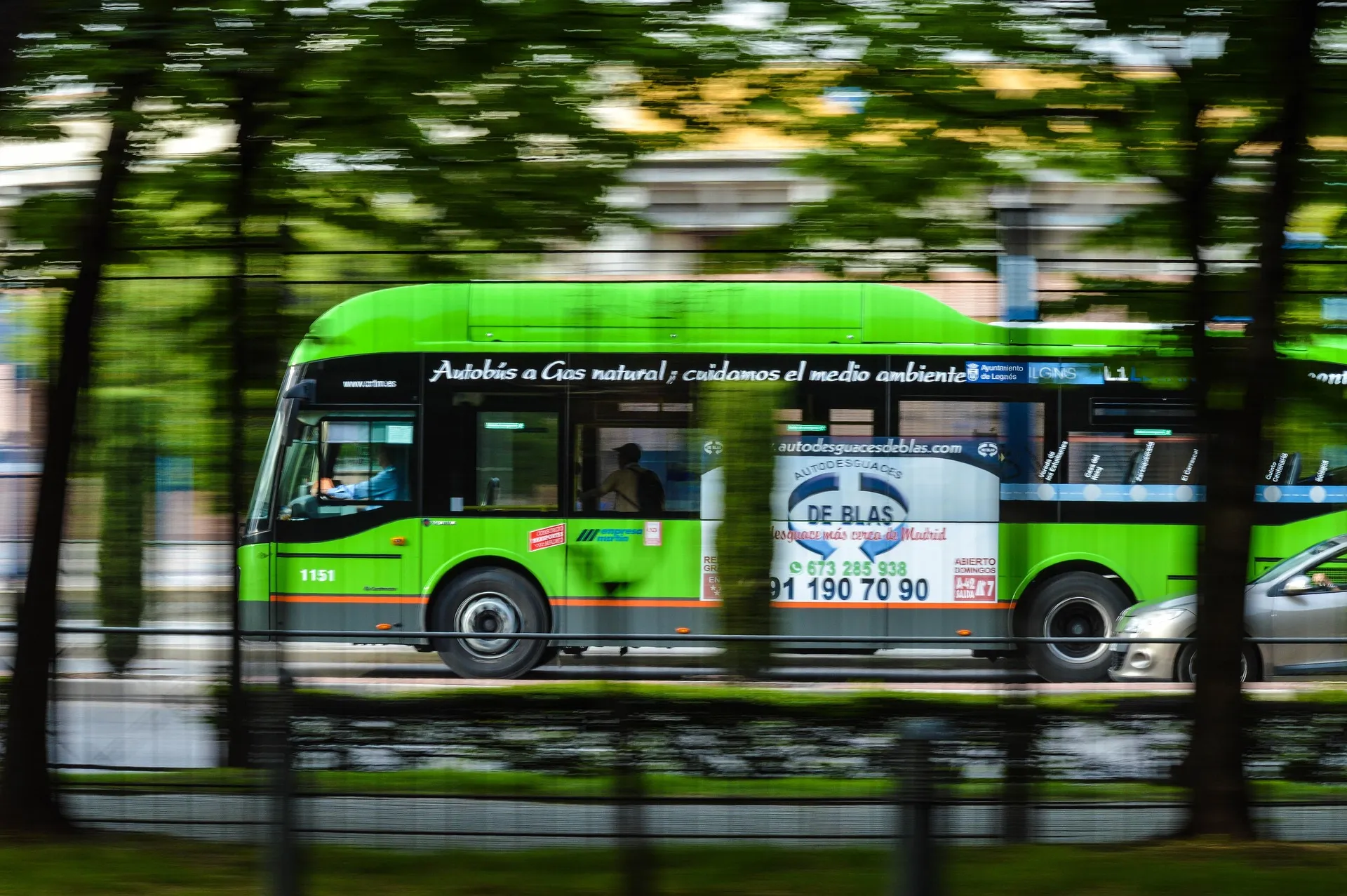De Ônibus